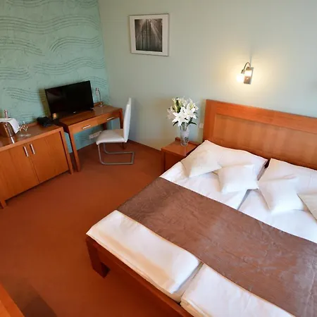 Romantica Hotel 4*